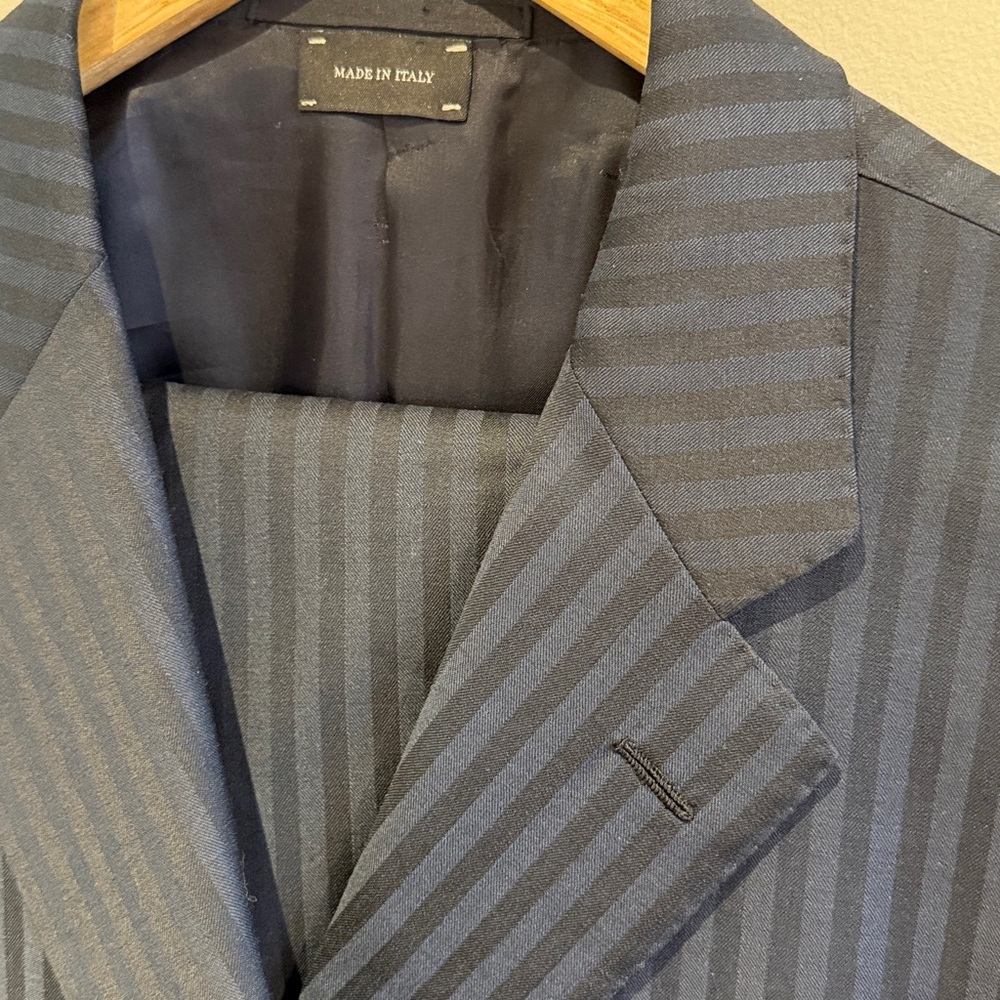Ermenegildo Zegna Couture Charcoal Traveler Suite - Picture 3 of 6
